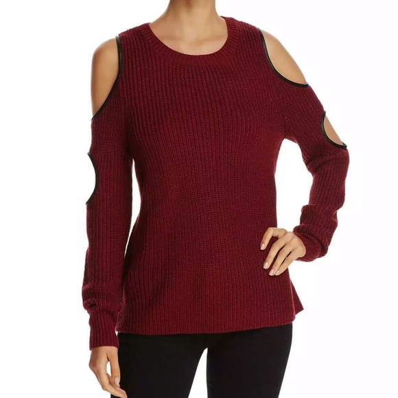 Alison Andrews Sweaters - Alison Andrews Shoulder Out Sweater Size XL